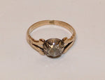 Vintage 14 Karat Gold Ring w/ A Single Diamond