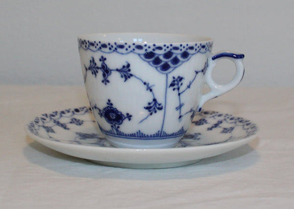 Royal Copenhagen Blue Fluted Coffea/Tea Cup And Saucer nr 719 (second sortment)