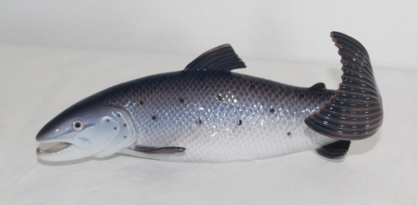 Bing And Grøndahl Figurine nr 2366 Salmon fish for sale. B&G figur fisk ørred laks ørredlaks til salg